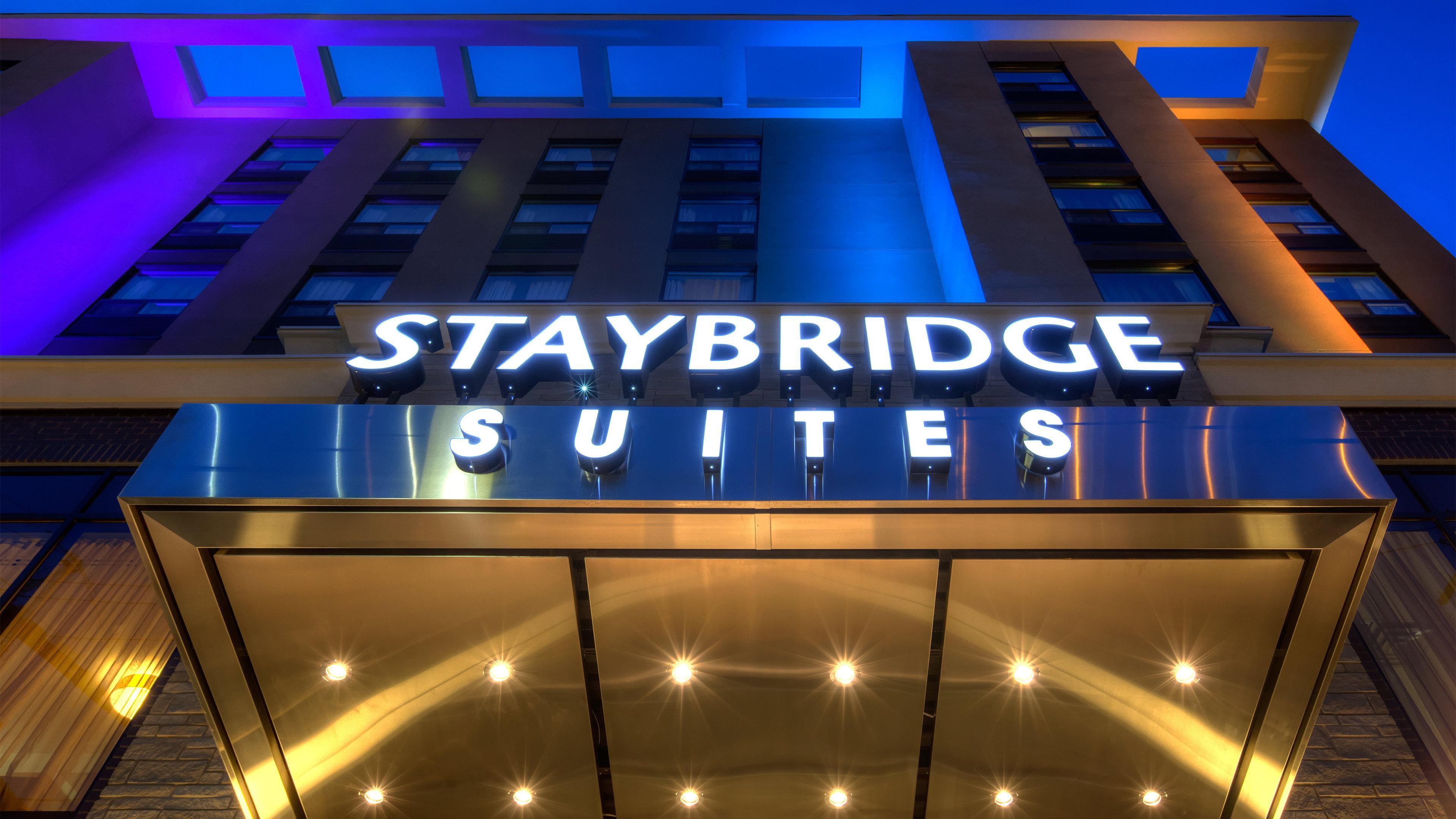 Staybridge Suites Hamilton - Downtown By Ihg Екстер'єр фото