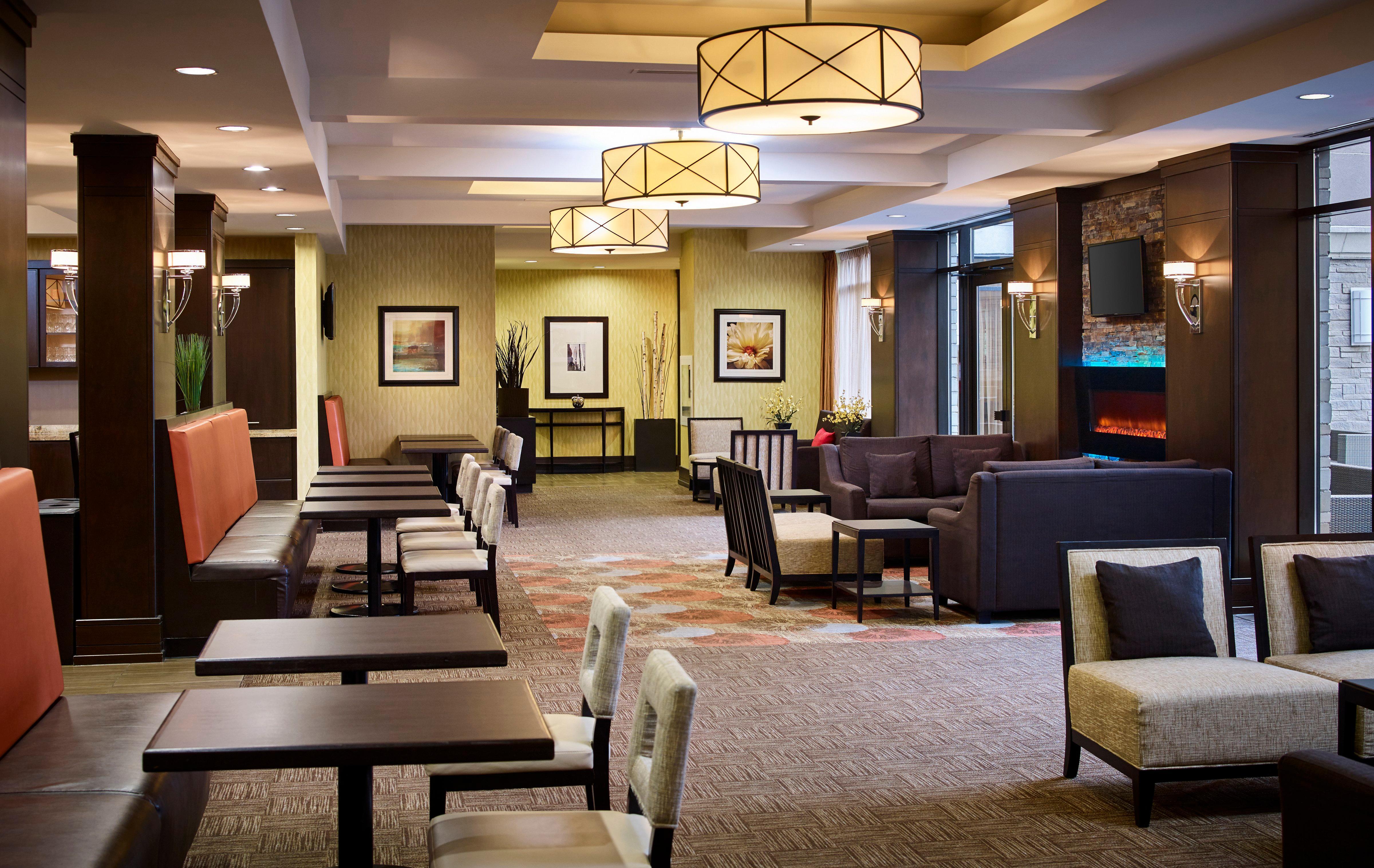 Staybridge Suites Hamilton - Downtown By Ihg Екстер'єр фото